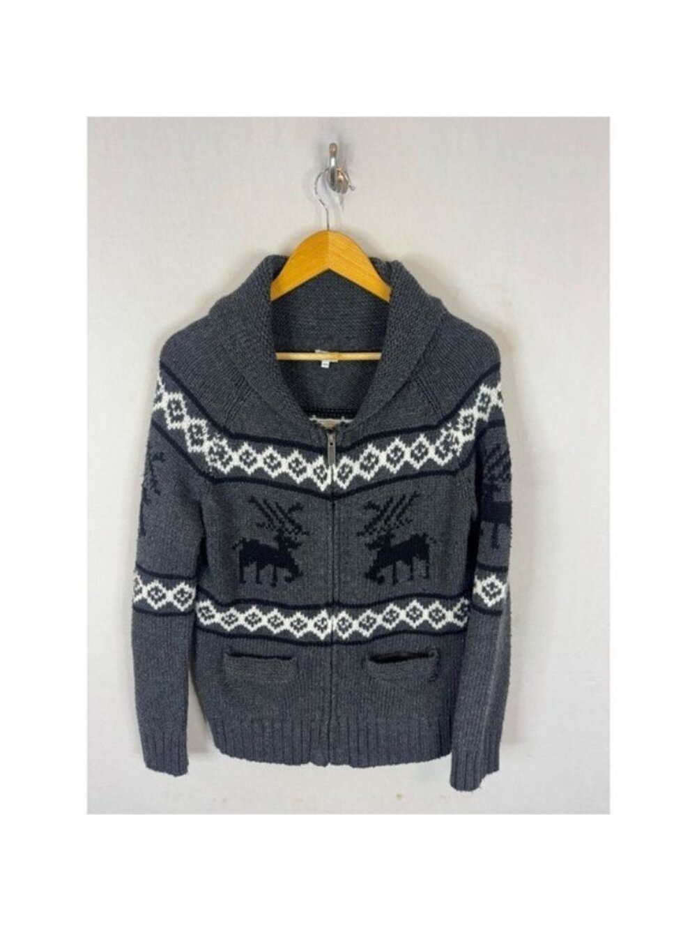 Kismet Gray Fair Isle Reindeer Zip Up Shawl Collar Cardigan Sweater Wool Blend M